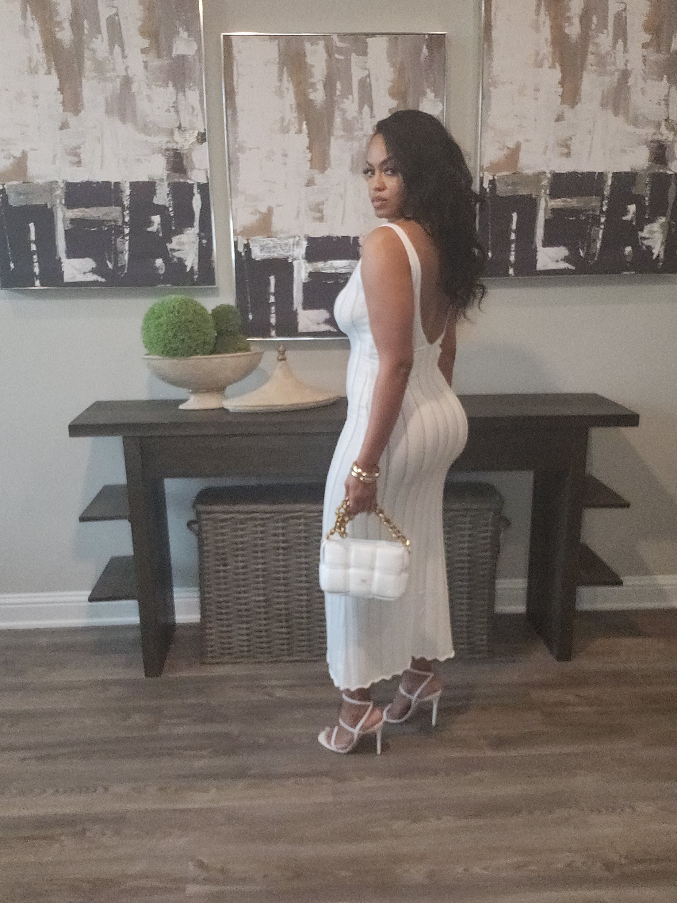 White Effortless Charm