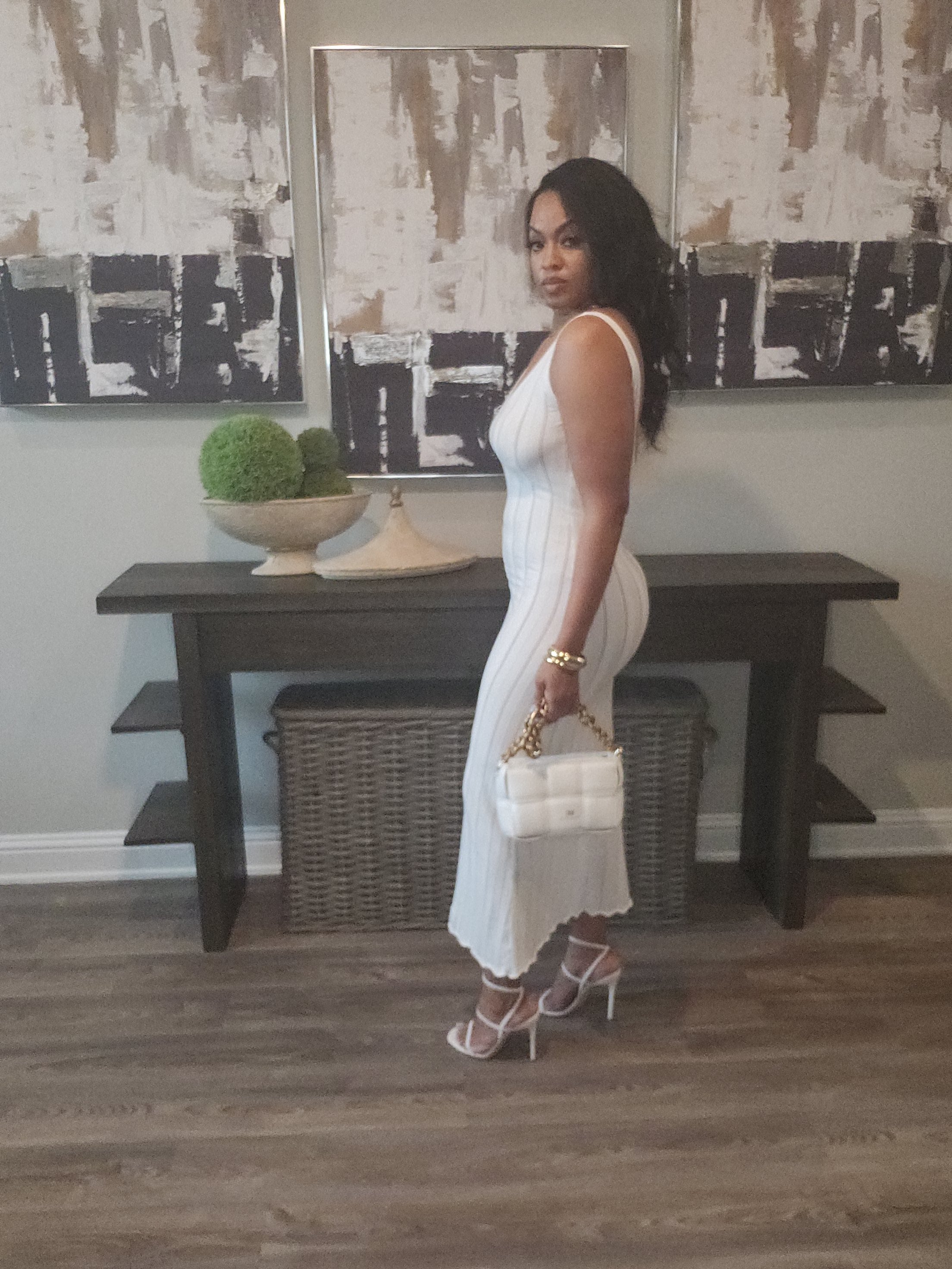 White Effortless Charm